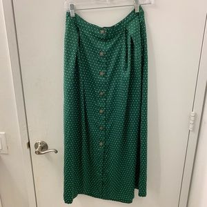 NWOT** Who What Wear Button Front Full Skirt